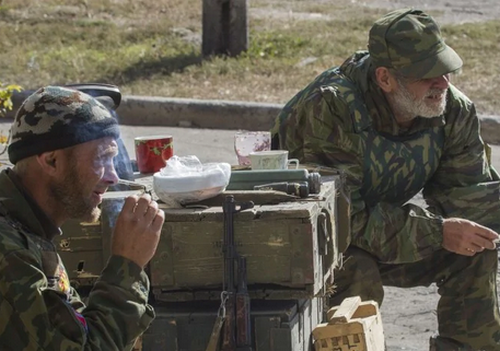 Російські військові спалюють техніку, щоб не йти на штурм позицій ЗСУ, - АТЕШ 